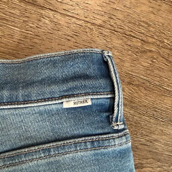 Mother The Weekender Heel High Waisted Flare Jeans- layover wash - Picture 6 of 8